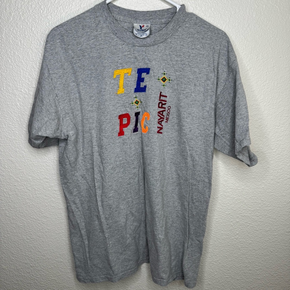 Gray VTG Tepic Nayarit Mx embroidered shirt